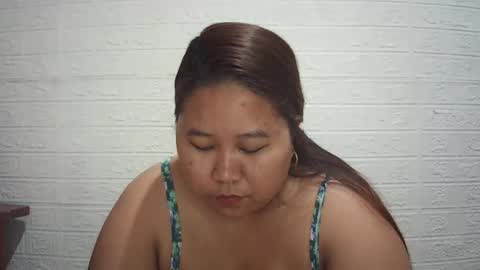 lavalyn214 online show from 04.28.26