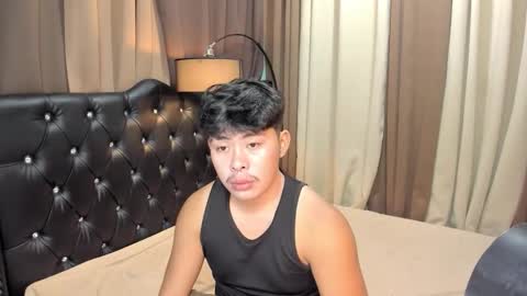 Snapshot of lavenderandrea69 chatting on 10.23.25 ANDREA online show from 10.23.25