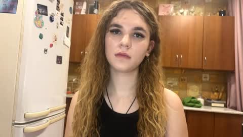 Snapshot of lavernmetelko chatting on 12.16.25 Alice online show from 12.16.25