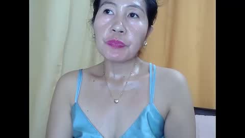 lavine1983 online show from 10.02.25