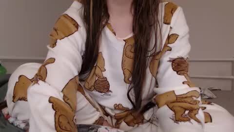 Lavvvenda online show from 05.14.26