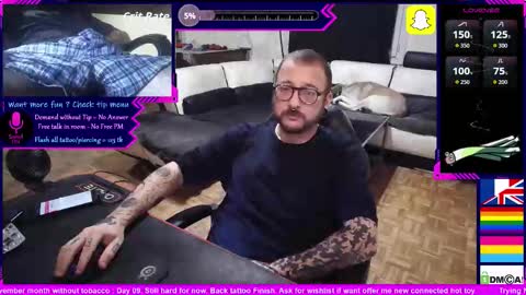 Snapshot of law_leek chatting on 11.11.25 Leek online show from 11.11.25