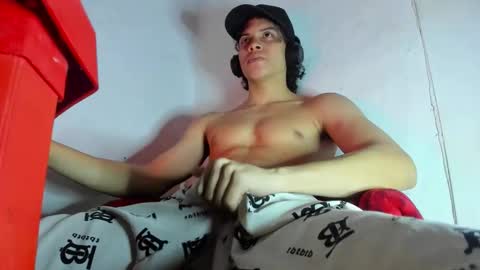 ZAmbrano online show from 11.21.25