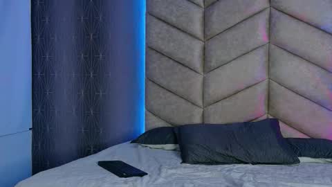 laya online show from 11.27.25