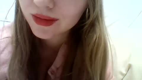 layannalea online show from 12.02.24