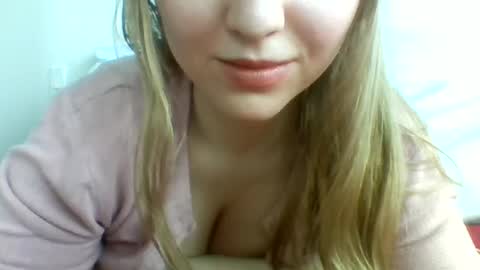 layannalea online show from 02.03.25