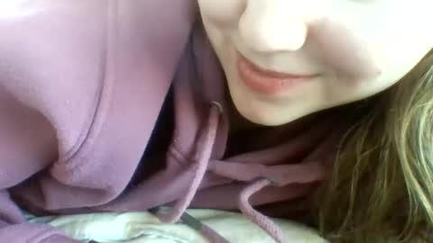 layannalea online show from 02.13.25