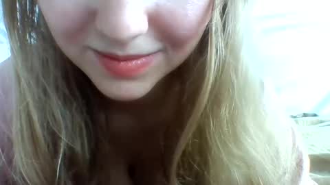 layannalea online show from 02.21.25