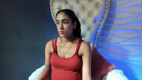 Snapshot of layla_707 chatting on 05.19.26 Layla online show from 05.19.26