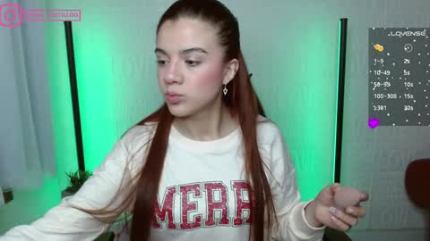 Snapshot of layla_castilloo chatting on 12.07.24 Layla online show from 12.07.24