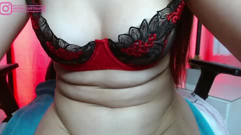 Snapshot of layla_castilloo chatting on 12.20.24 Layla online show from 12.20.24