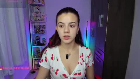 Snapshot of layla_castilloo chatting on 09.28.25 Layla online show from 09.28.25
