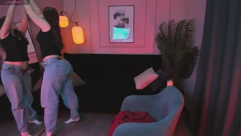 layla_glam online show from 04.05.26