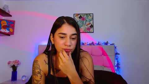 Lia and Rachel online show from 10.02.25