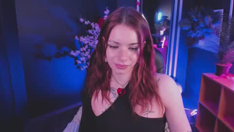 Snapshot of layladiaries chatting on 02.19.26 Layla 3 online show from 02.19.26