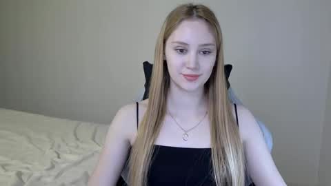 LaylaPretty001 online show from 03.11.25