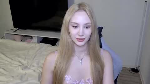 Snapshot of laylapretty001 chatting on 03.03.26 LaylaPretty001 online show from 03.03.26