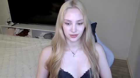 Snapshot of laylapretty001 chatting on 05.21.26 LaylaPretty001 online show from 05.21.26