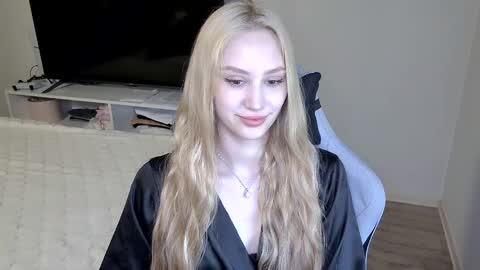 Snapshot of laylapretty001 chatting on 05.29.26 LaylaPretty001 online show from 05.29.26