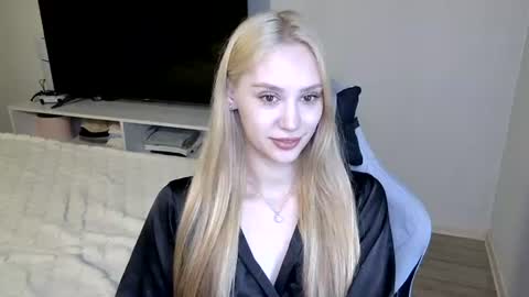 LaylaPretty001 online show from 07.10.26