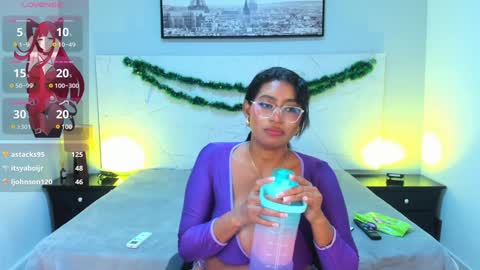 Layla Taylor online show from 12.27.24