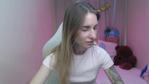 Snapshot of laymablast chatting on 04.10.26 laymablast online show from 04.10.26