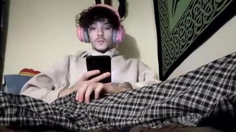 Stitch online show from 02.22.25