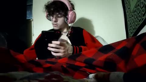 Stitch online show from 03.07.25