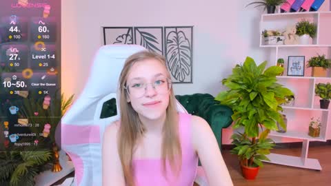 layriantavee online show from 02.01.25