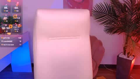 layriantavee online show from 02.05.25