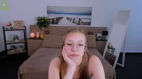 layriantavee online show from 03.02.25