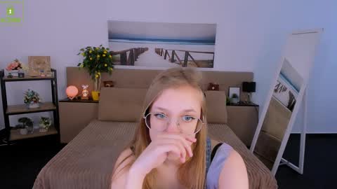 layriantavee online show from 03.05.25