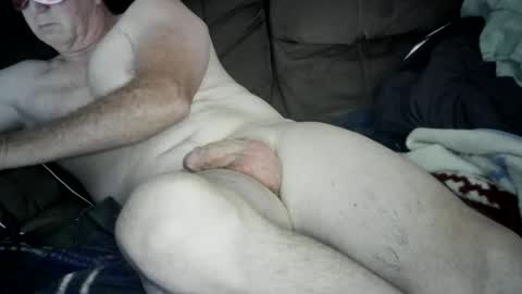 Snapshot of laytonbonner chatting on 11.08.25 laytonbonner online show from 11.08.25