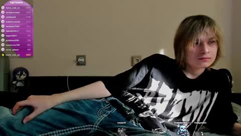 Snapshot of lazydarkknight chatting on 03.01.25 Alex online show from 03.01.25