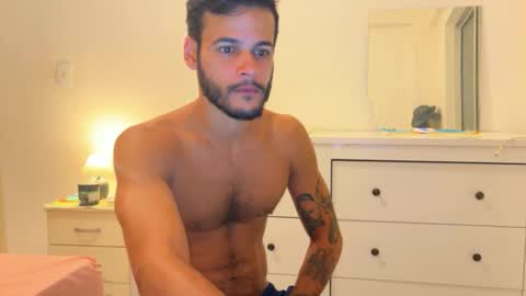 Snapshot of lcscerq chatting on 11.28.25 lcscerq online show from 11.28.25