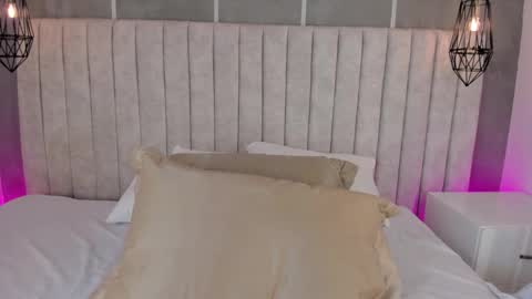    online show from 10.25.25