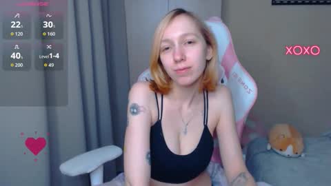 Snapshot of leah__gotty chatting on 09.21.25 Leah Gotty online show from 09.21.25