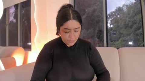 Leah online show from 11.09.25