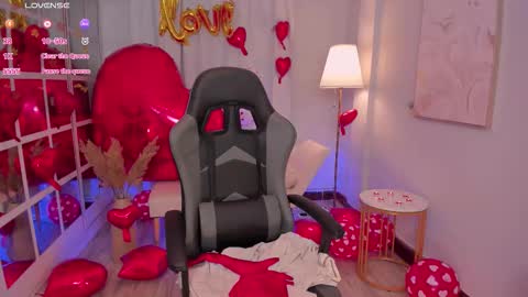 Leah Jones online show from 02.14.26