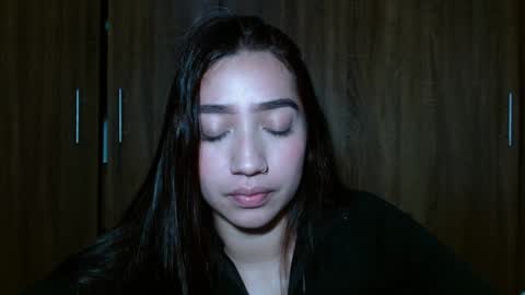 Snapshot of leanaalhub chatting on 12.31.24 leanaalhub online show from 12.31.24