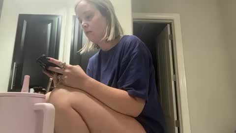 leanneluxecouple online show from 10.07.25