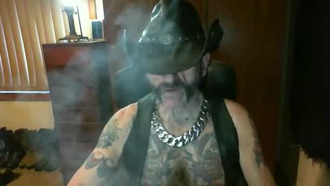 leathergreaser online show from 10.19.25