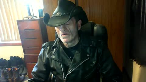leathergreaser online show from 07.14.26