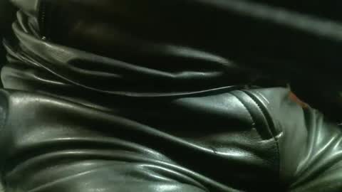 Leathermotocross online show from 11.21.25