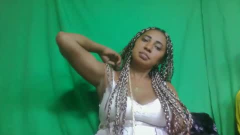 Snapshot of leatiana chatting on 02.15.26 leatiana online show from 02.15.26