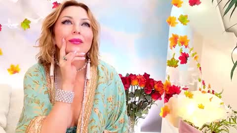 ledy mary online show from 11.23.25