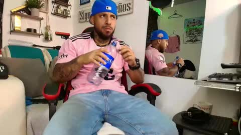 Snapshot of leenar_key chatting on 11.09.25 leenar_key online show from 11.09.25