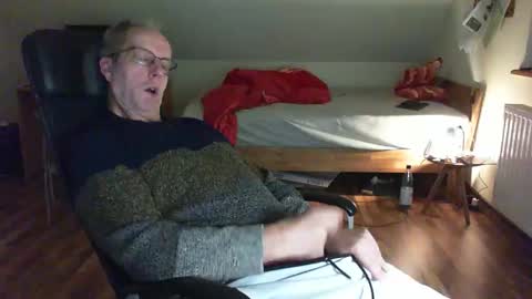 Dave online show from 01.05.25