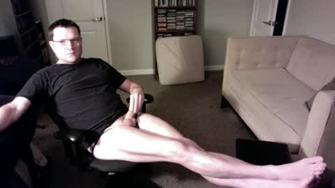 Snapshot of legs999 chatting on 10.01.25 legs999 online show from 10.01.25