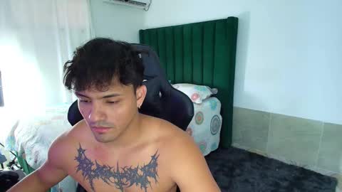  Lei  online show from 02.18.26